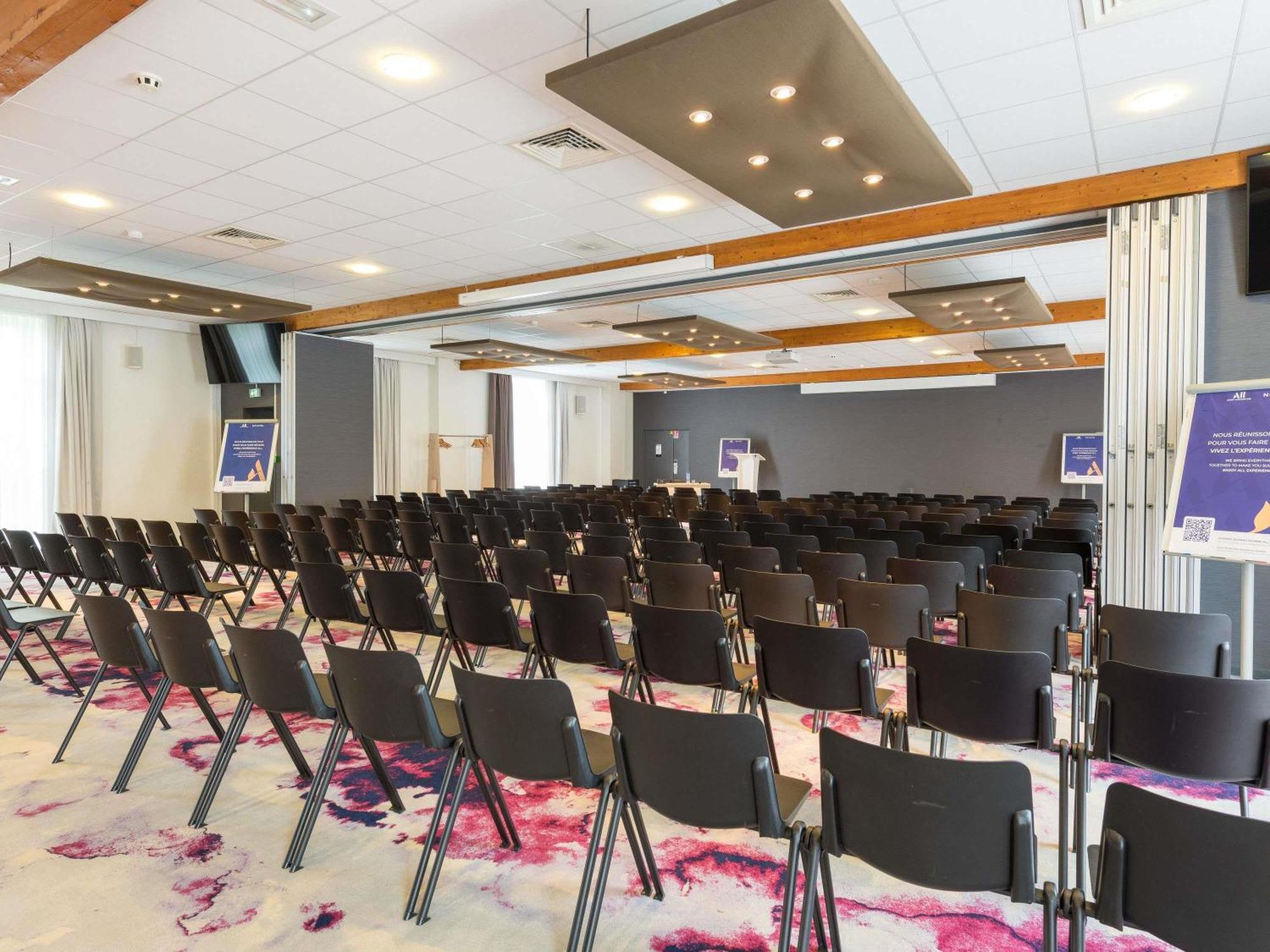 Novotel סקלה מראה חיצוני תמונה